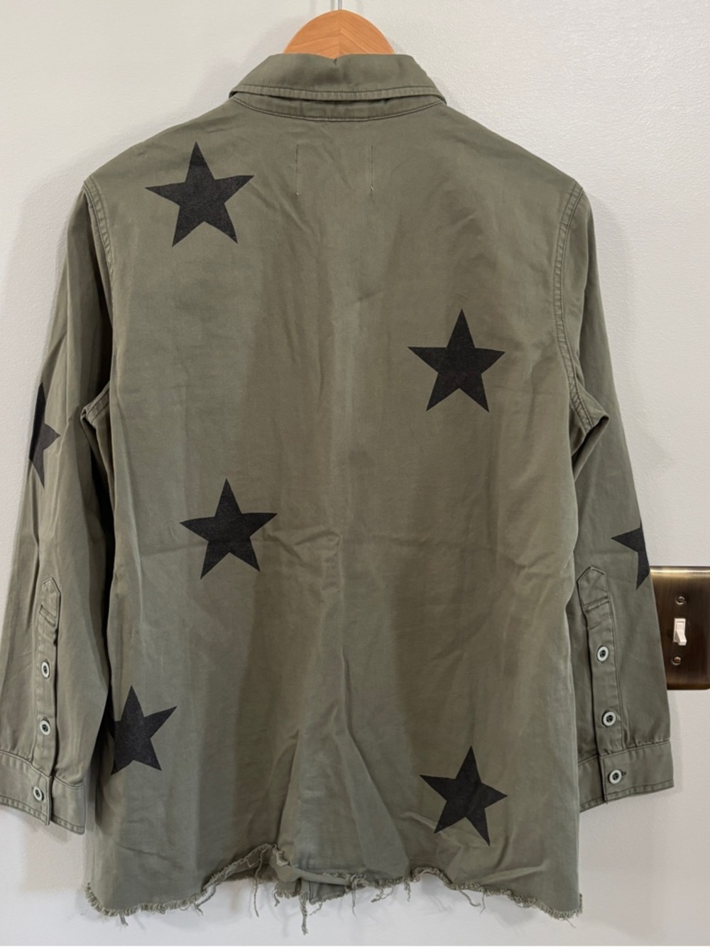 Pistola Olive Green Star Print Utility Jacket medium - Picture 6 of 7